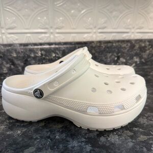 CROCS Platform White Clogs